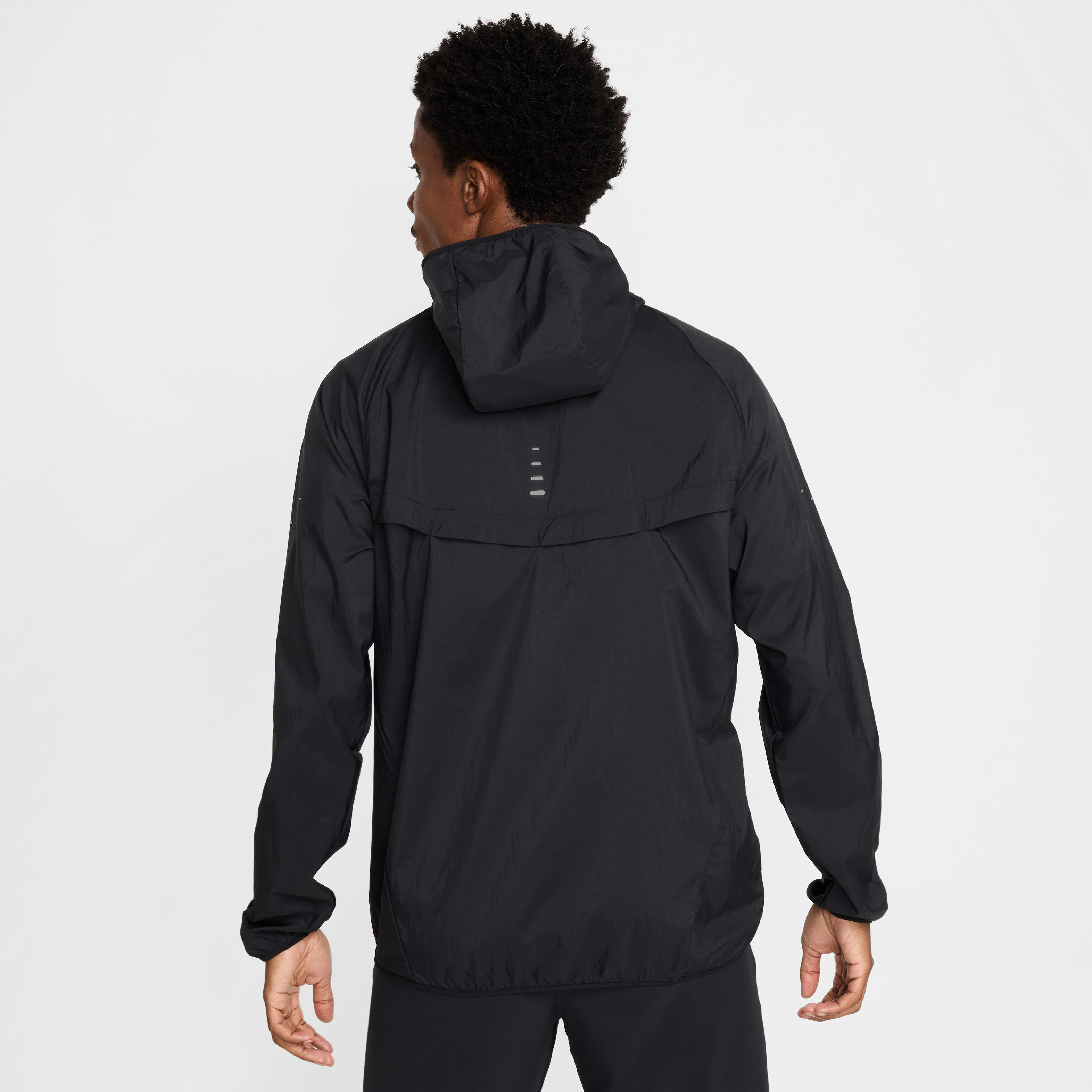 Nike Stride Men's Repel UV Running Jacket | King's Cross